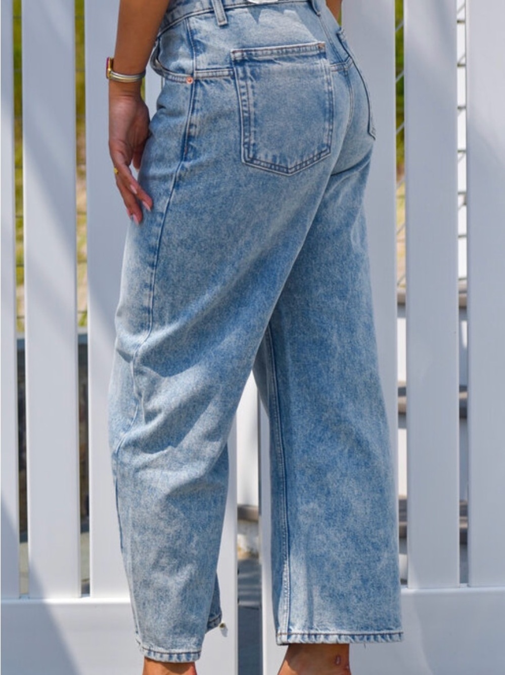 Free People Deep Trance Wide leg Boyfriend Jean - Picture 3 of 3